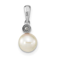 14K White Gold 6-7mm Round White Saltwater Akoya Pearl .05ct. Dia. Pendant