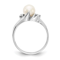 14k White Gold 6mm FW Cultured Pearl A Diamond ring