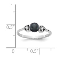 14k White Gold 4.5mm Black FW Cultured Pearl VS Diamond ring