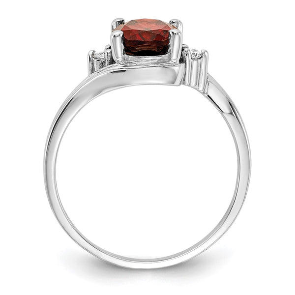 14k White Gold 8x6mm Oval Garnet VS Diamond ring