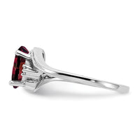 14k White Gold 8x6mm Oval Garnet VS Diamond ring