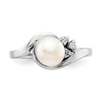 14k White Gold 6mm FW Cultured Pearl AAA Diamond Ring