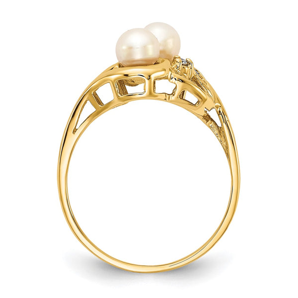 14k 4.5mm FW Cultured Pearl VS Diamond ring
