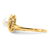 14k 4.5mm FW Cultured Pearl A Diamond ring