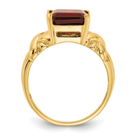 14k 11x9mm Emerald Cut Garnet ring